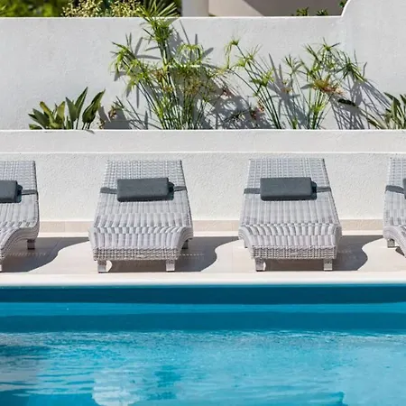 Villa Azzurro *