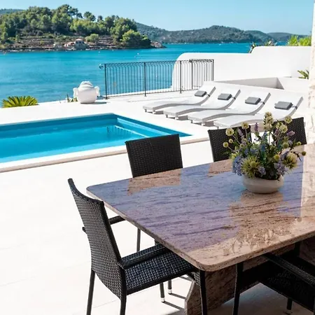 Azzurro Villa Vela Luka