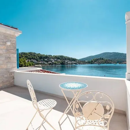 Azzurro * Vela Luka