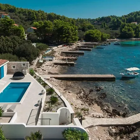 Azzurro Villa *