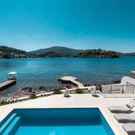 Villa Azzurro Vela Luka